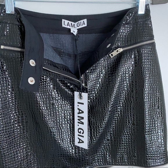 I.AM.GIA Jagger Skirt - Picture 9 of 10